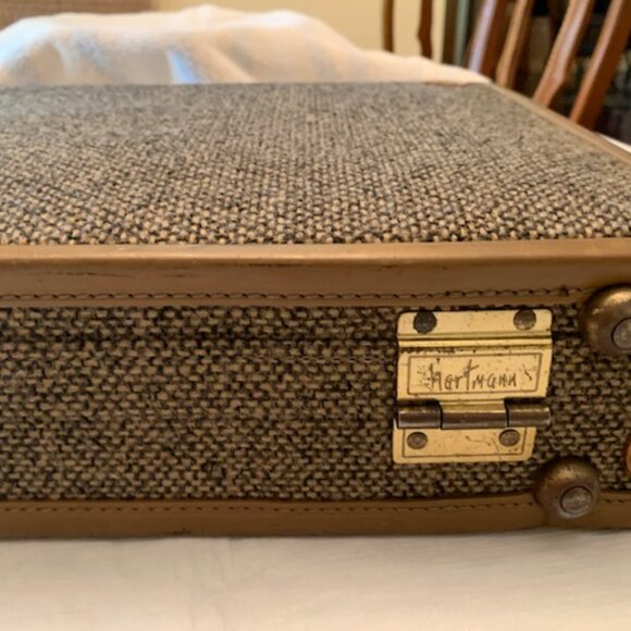 Hartmann Vintage Tweed and Leather Briefcase - Picture 9 of 13